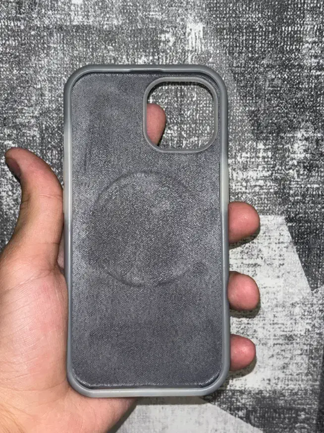 قاب سیلیکونی iPhone 15  اصلی در حد نو|لوازم جانبی موبایل و تبلت|مهاباد (آذربایجان غربی), |دیوار