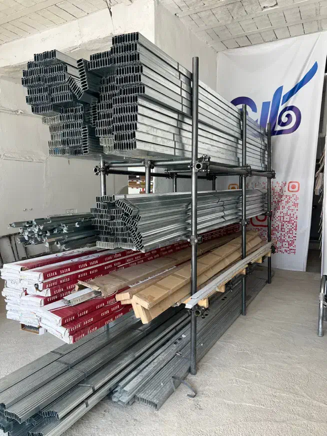 فروش و اجرای کناف.اجاره الوار خرک.تایل.دامپا.کاغذ|مصالح و تجهیزات ساختمان|شیراز, جوادیه|دیوار