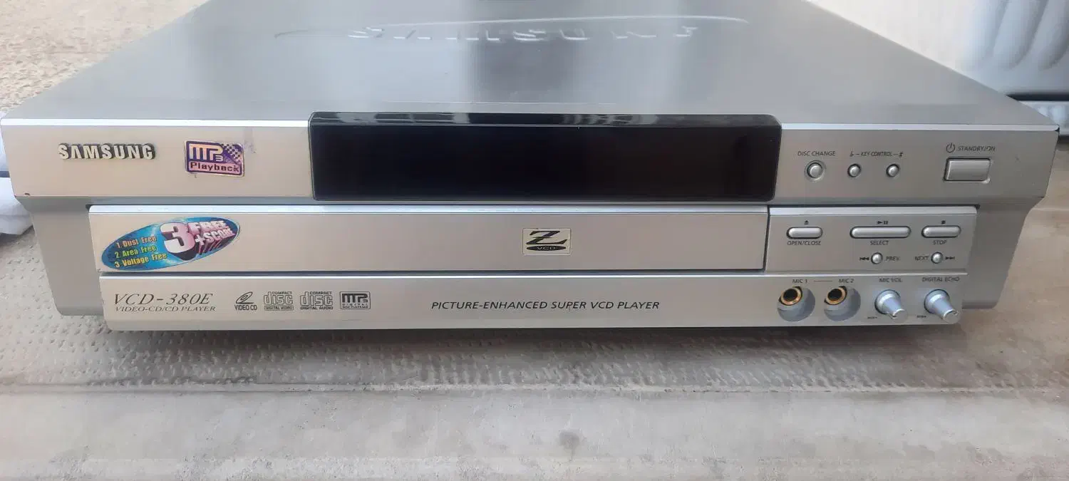 دی وی دی سه دیسک مدل سامسونگ|پخشکننده DVD و ویدیو|نهاوند, |دیوار