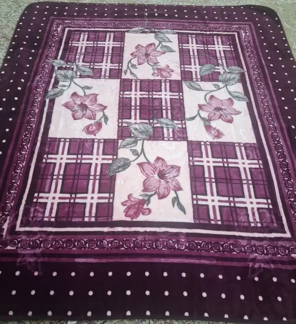 پتوی گلبافت نو همراه کاور|رختخواب، بالش، پتو|قم, سراجه (۱۵ خرداد)|دیوار