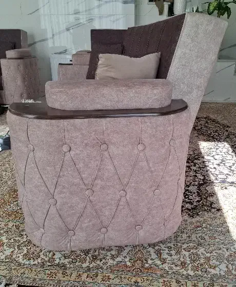 مبل ۸نفره|مبلمان خانگی و میز عسلی|شهرضا, |دیوار