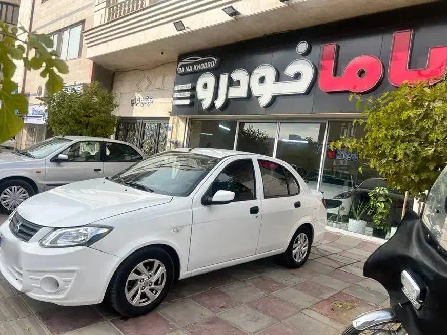 ساینا بیرنگ و شاسی سالم|خودرو سواری و وانت|اراک, |دیوار