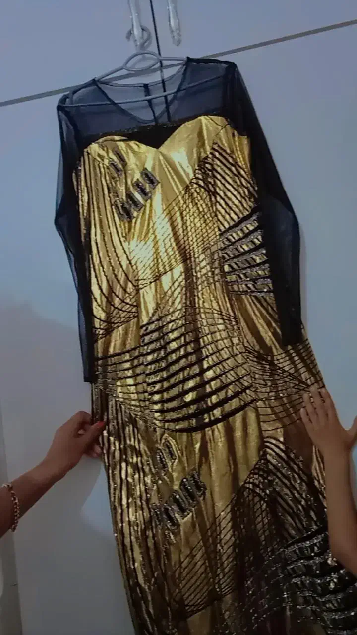 لباس مجلسی|لباس|بندر گناوه, |دیوار