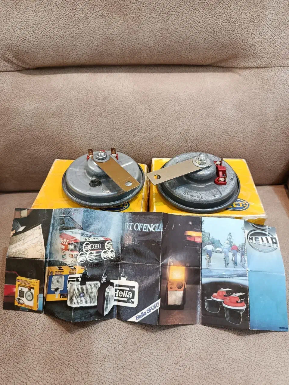 بوق هلا المانی اصلی قدیمی اکبند برق نخورده|کلکسیون و سرگرمی|باقرشهر, |دیوار