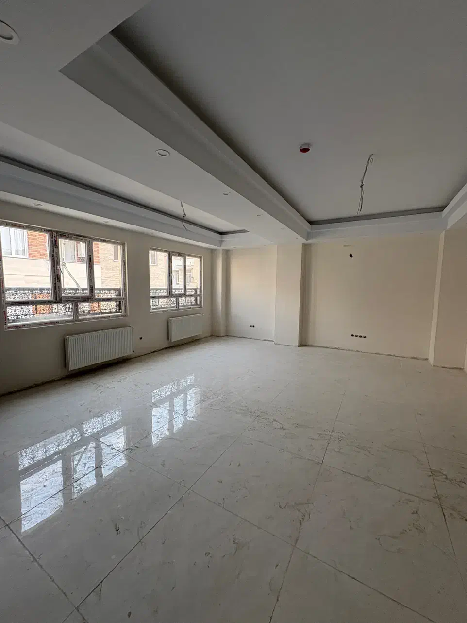 ۹۳متر کلید نخورده فول خ بازرگان دیلمی|فروش آپارتمان|تهران, خواجه نظام الملک|دیوار