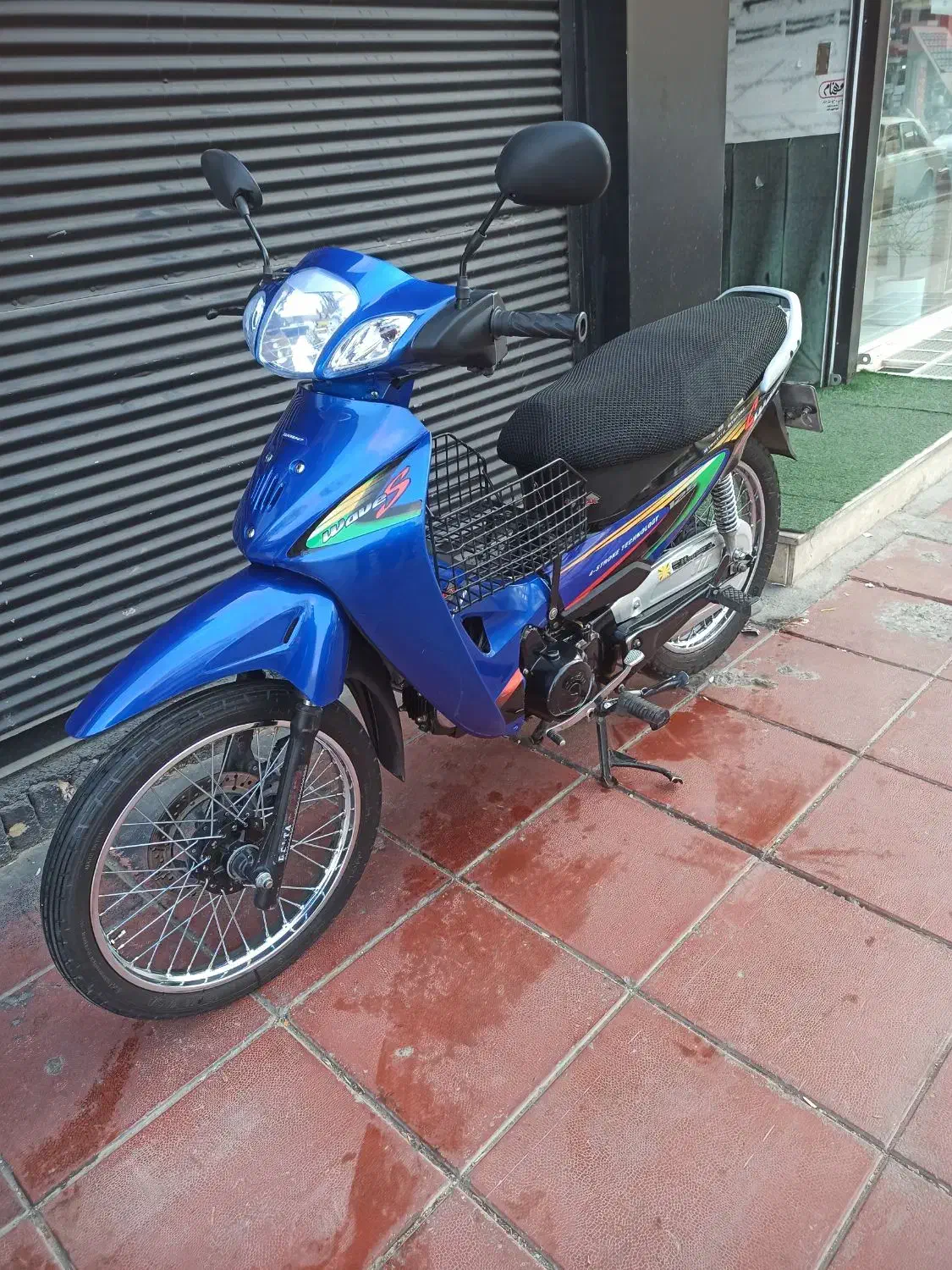 طرح ویو دلتا|موتورسیکلت|اقبالیه, |دیوار