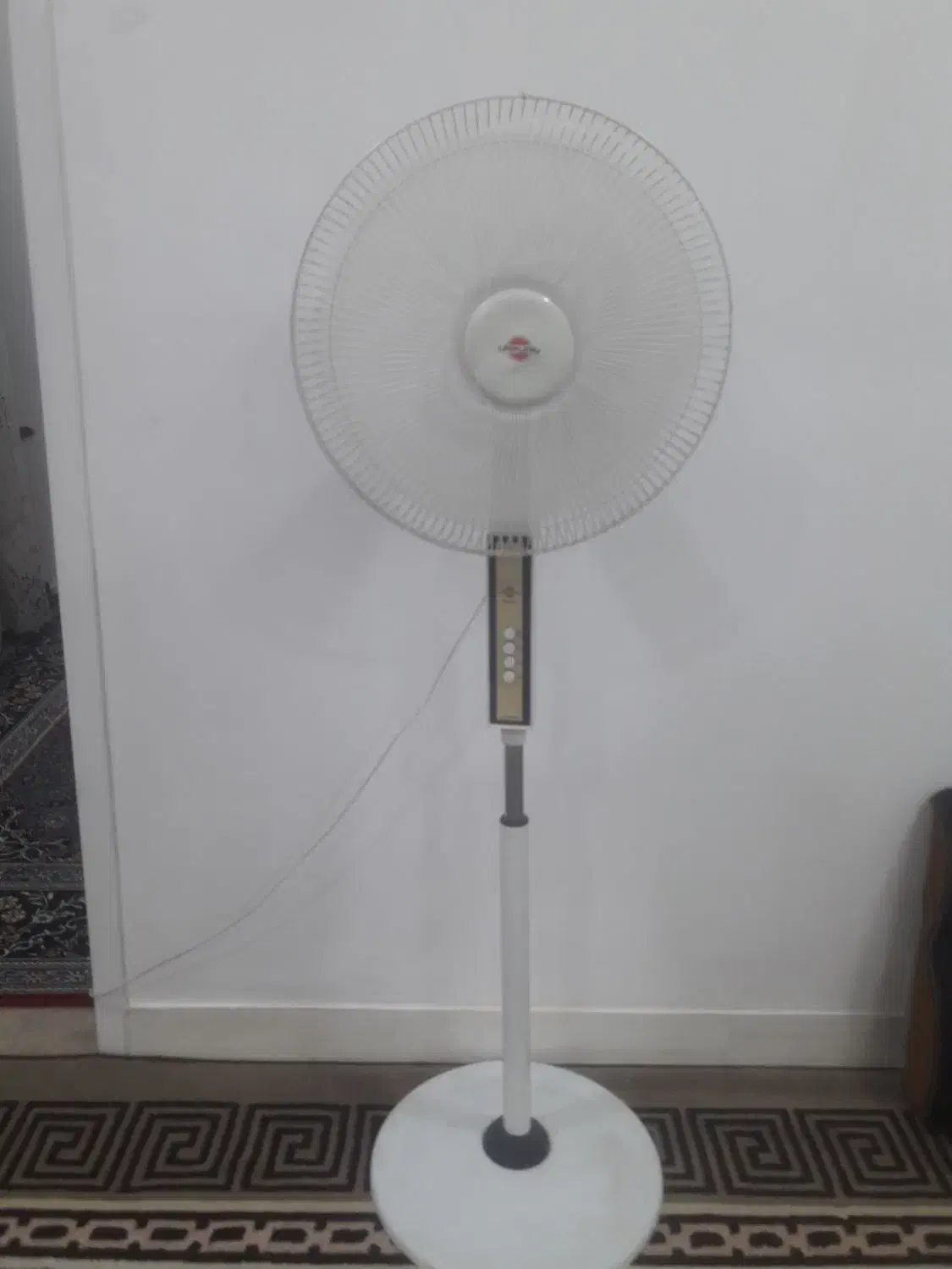 پنکه پارس خزر|پنکه و تصفیه‌کنندهٔ هوا|اندیمشک, |دیوار