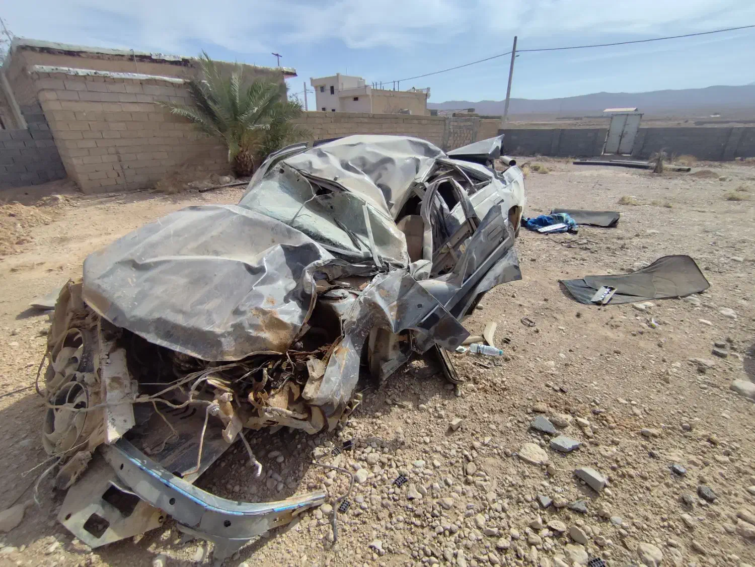 فروش ماشین تصادفی|خودرو سواری و وانت|رستاق, |دیوار