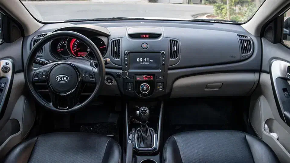 سراتو آپشنال 96 - سفید|خودرو سواری و وانت|تهران, درختی|دیوار