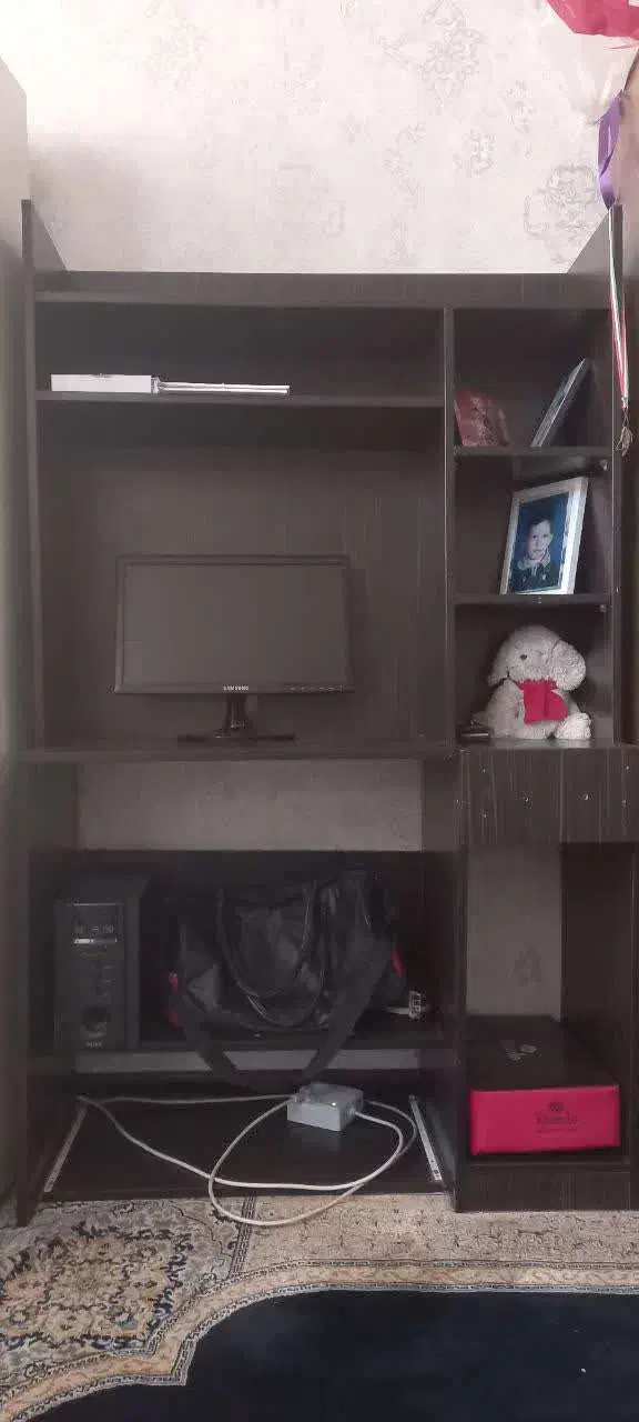 میز کامپیوتر|میز تحریر و کامپیوتر|اسلام‌شهر, شهرک قائمیه|دیوار