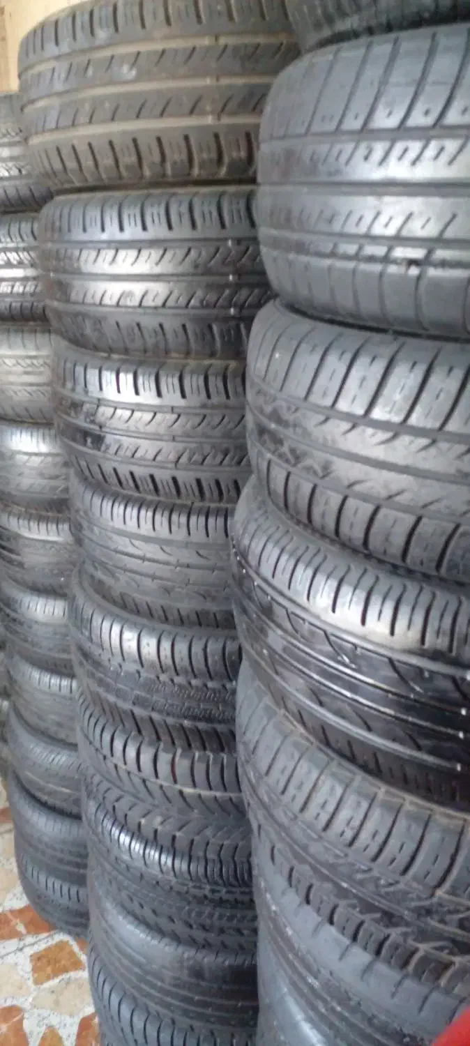 لاستیک نو وست دوم|قطعات یدکی و لوازم جانبی|قم, زند آباد|دیوار