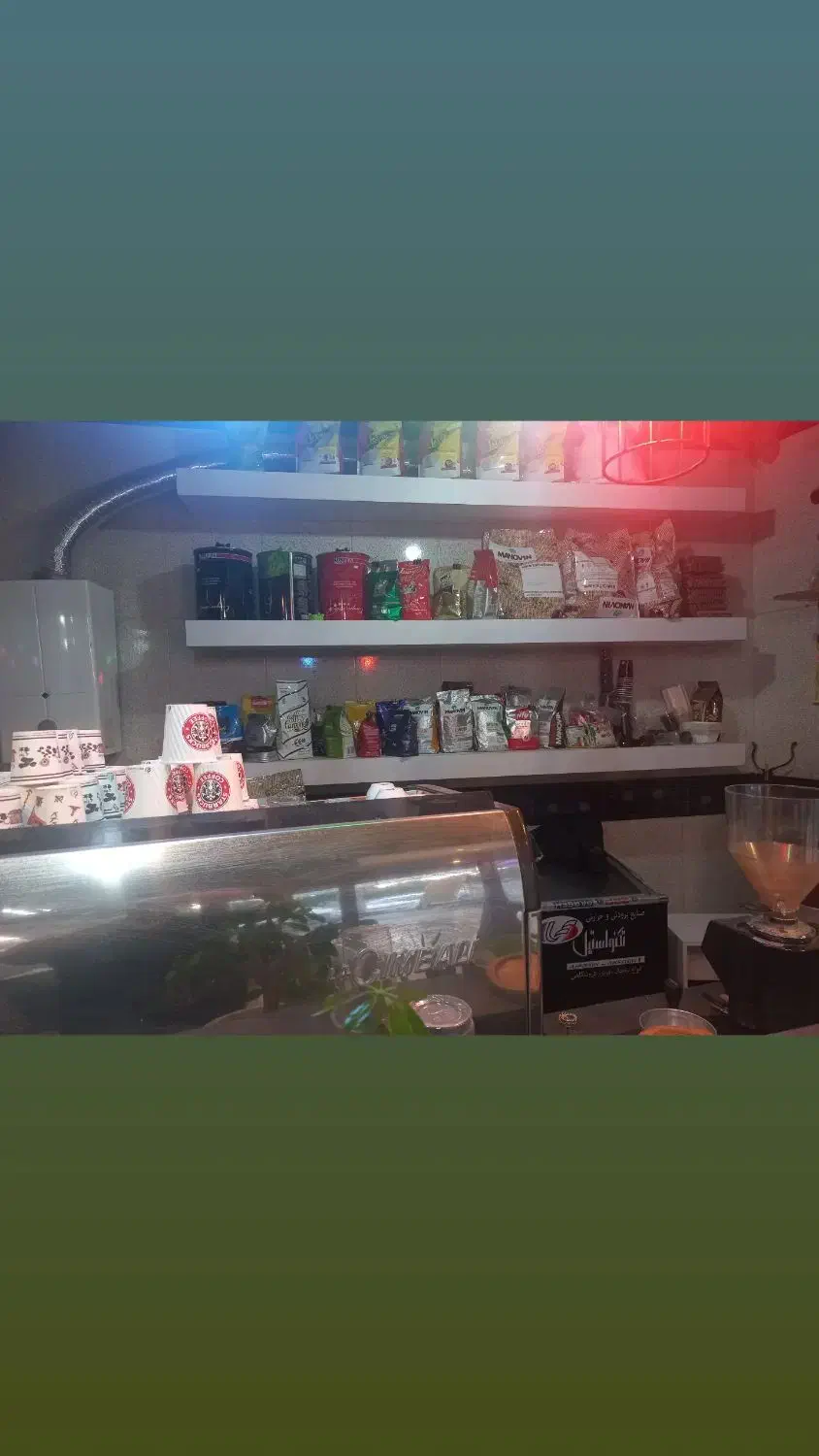 واگذاری تمامی لوازم کافی شاپ بعلت مهاجرت|کافی‌شاپ و رستوران|شیروان (خراسان), |دیوار