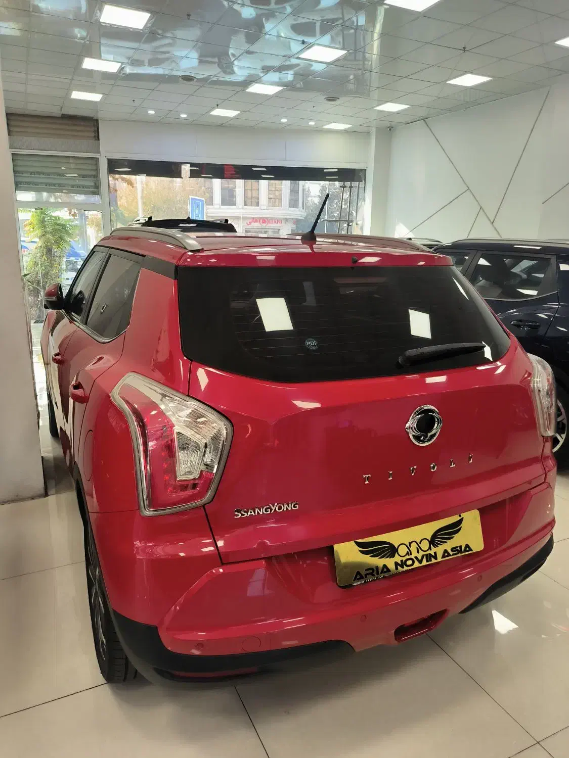 تیوولی 2017 قرمز مشابه صفر|خودرو سواری و وانت|تهران, نیاوران|دیوار