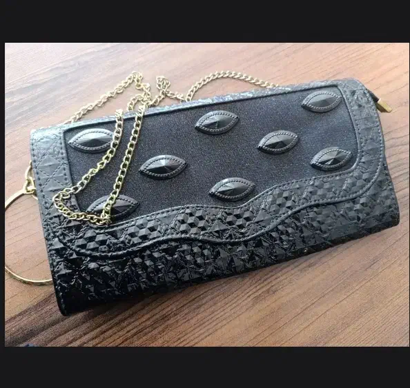 کیف زنانه|کیف، کفش، کمربند|تربت‌حیدریه, پارک پرستار|دیوار