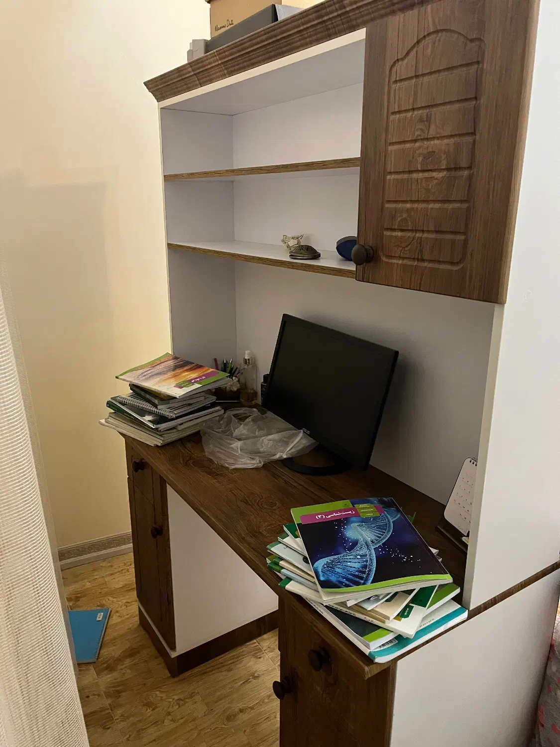 میز تحریر + کتابخانه ( ممبران )|میز تحریر و کامپیوتر|ری, دیلمان|دیوار