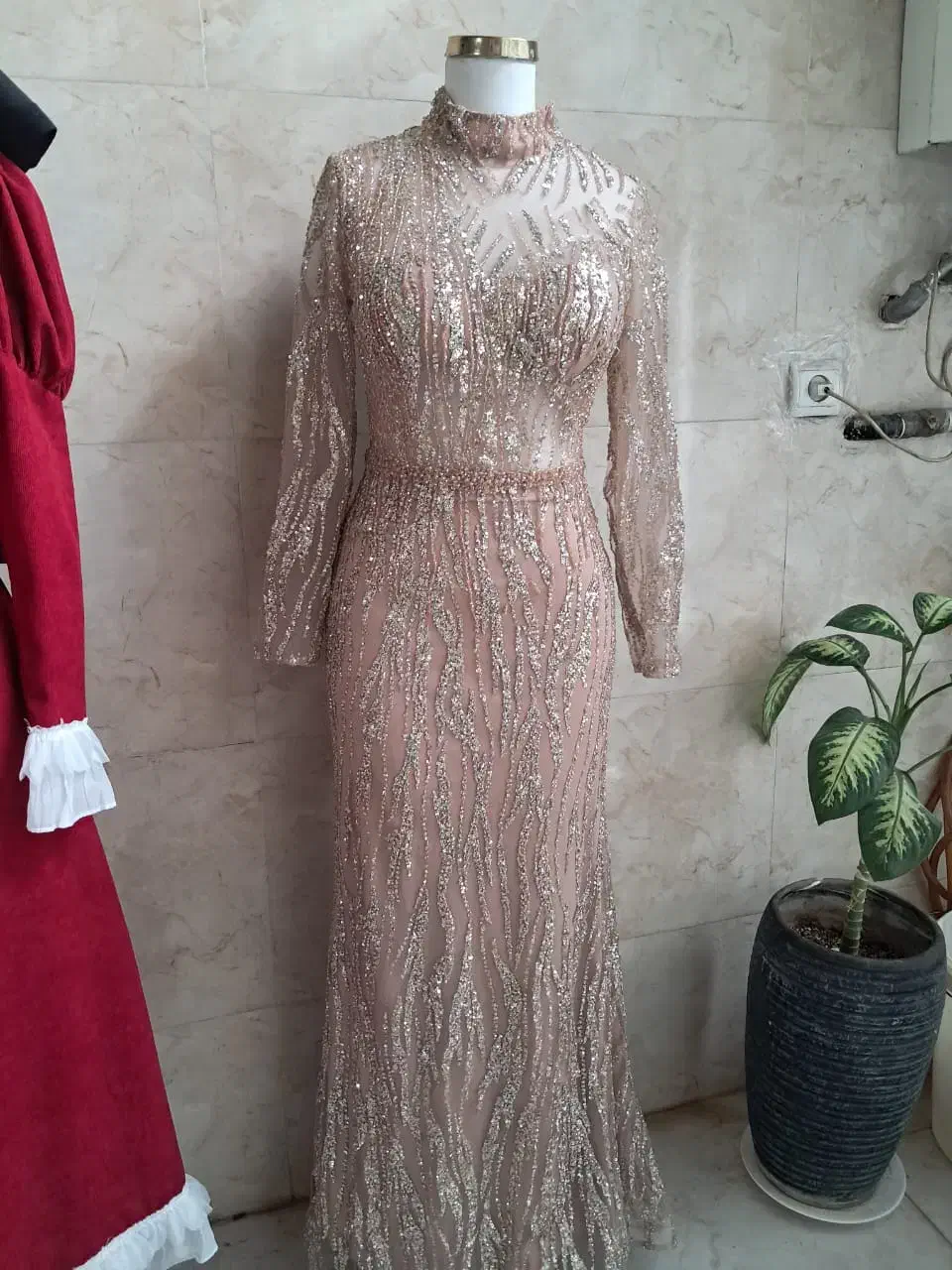 لباس مجلسی|لباس|کهریزک, |دیوار