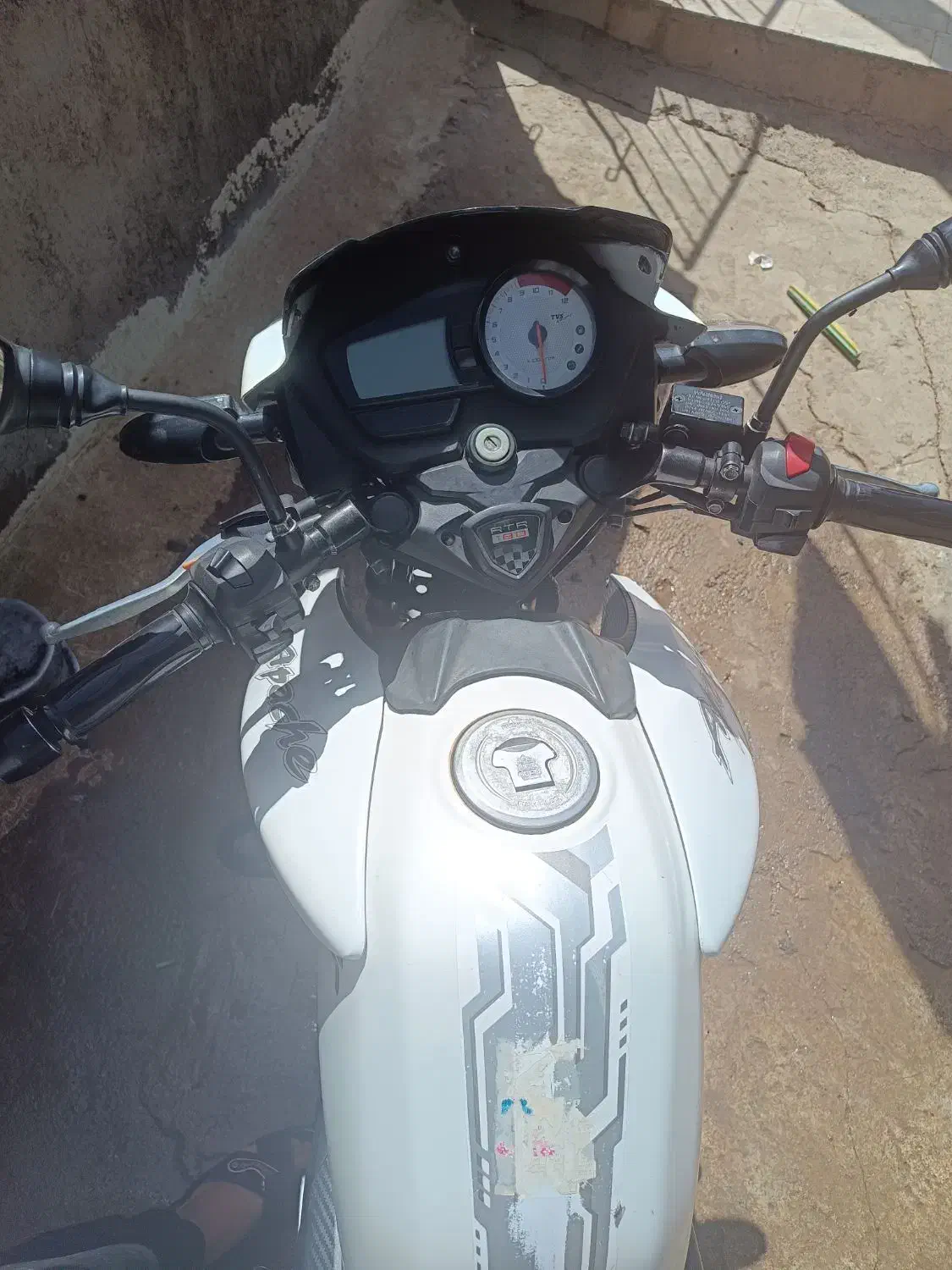 اپاچی۱۸۰مدل۹۵ نیوفیس|موتورسیکلت|چگنی, |دیوار