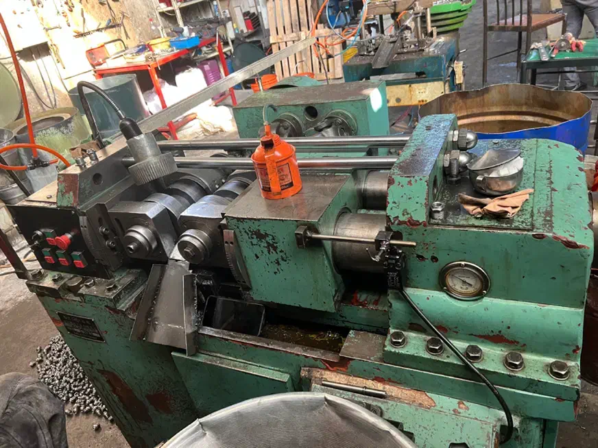 همکار ساده و همکار آشنا به دستگاه سری تراش و پرس|استخدام صنعتی، فنی، مهندسی|تبریز, |دیوار