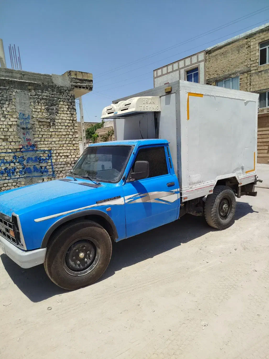 نیسان یخچالدار مدل 98|خودرو سواری و وانت|نجفآباد, امیرآباد|دیوار