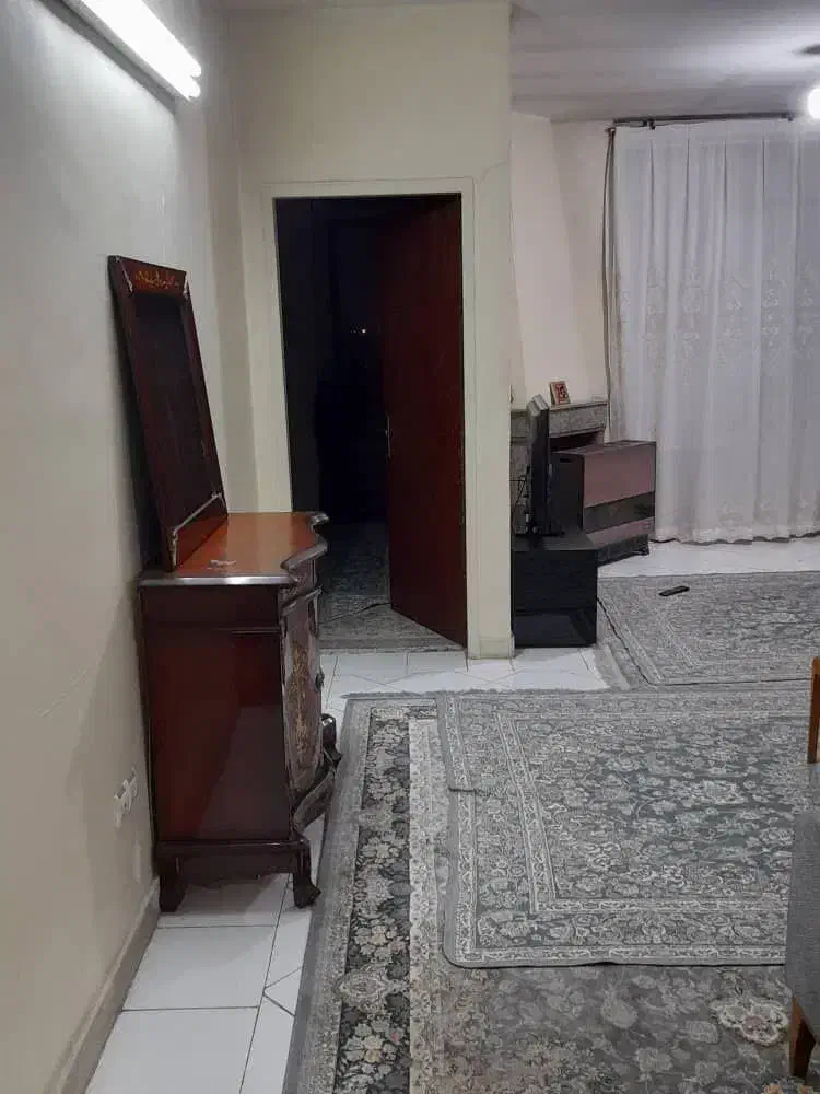 اجاره خانه|اجارهٔ آپارتمان|ری, جوانمرد قصاب|دیوار