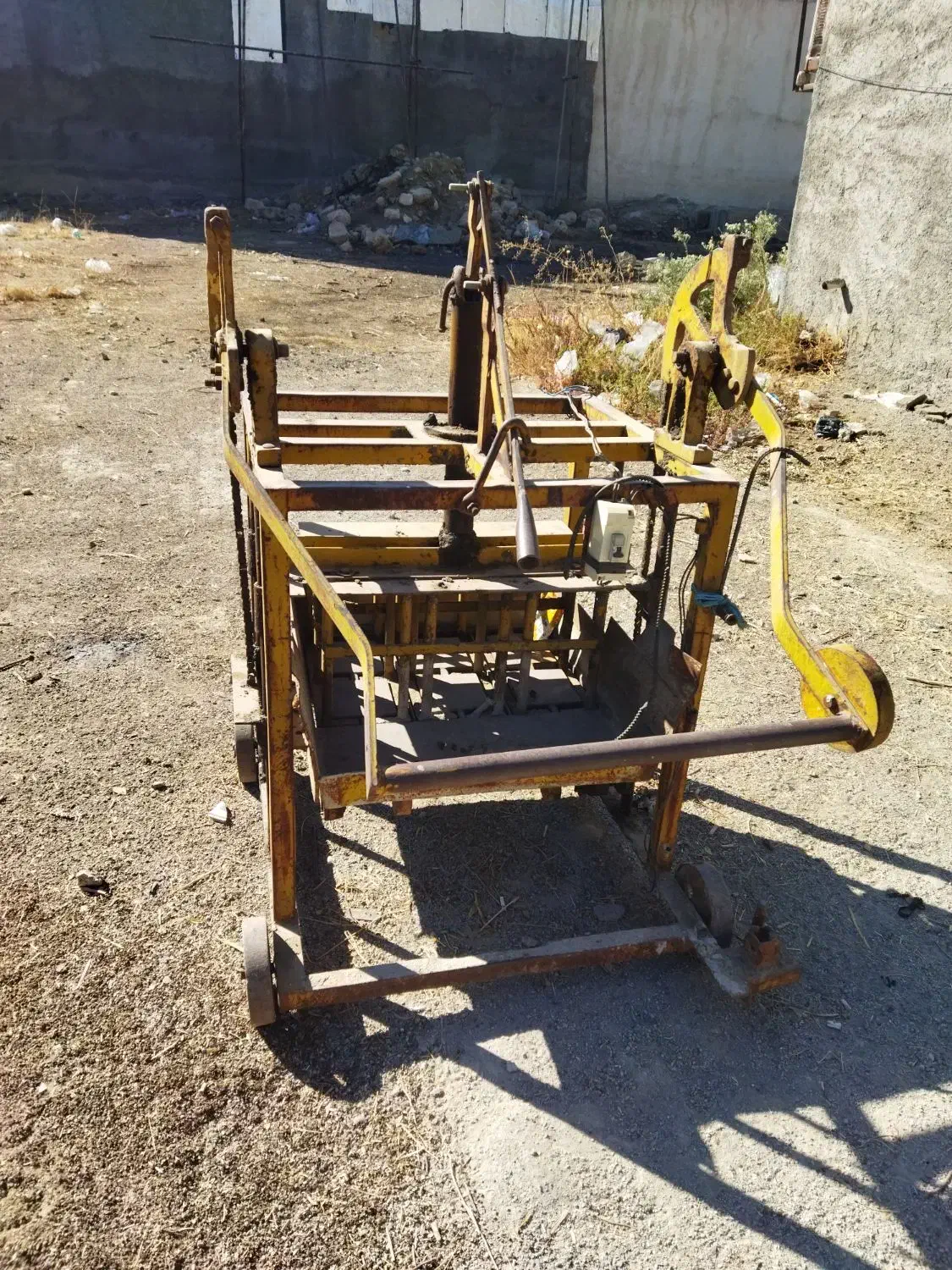 دستگاه بلوک|ماشین‌آلات صنعتی|رومشکان, |دیوار