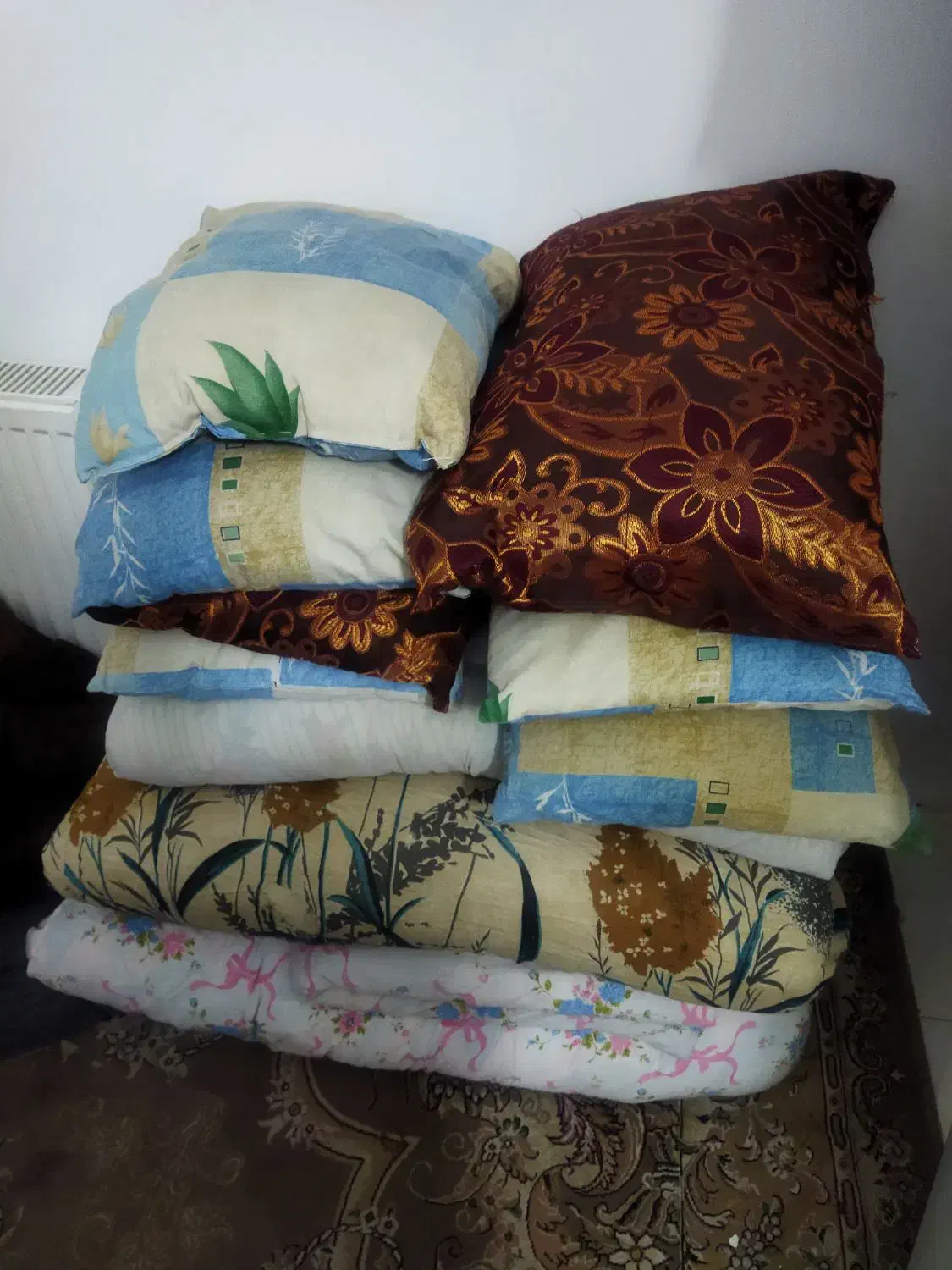 لحاف و تشک و بالشت|رختخواب، بالش، پتو|قم, پردیسان|دیوار