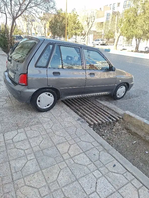 پراید ۱۱۱|خودرو سواری و وانت|شاهینشهر, حافظ جنوبی|دیوار