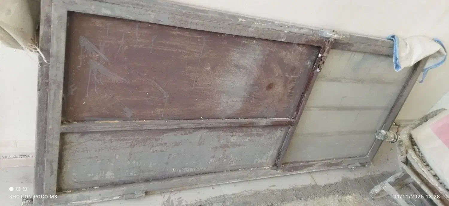 درب فلزی|مصالح و تجهیزات ساختمان|پارسآباد, |دیوار