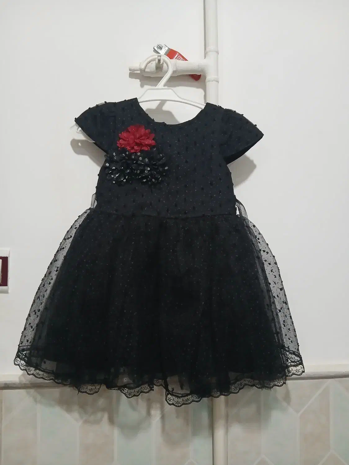 پاچین نو با تن خورشیک ویلدایی|کفش و لباس بچه|قم, قلعه کامکار|دیوار