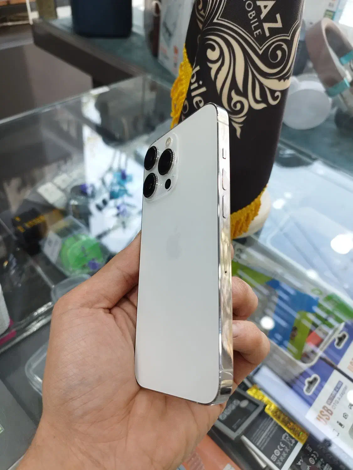 Iphone 13 pro|موبایل|مشهد, فاطمیه|دیوار