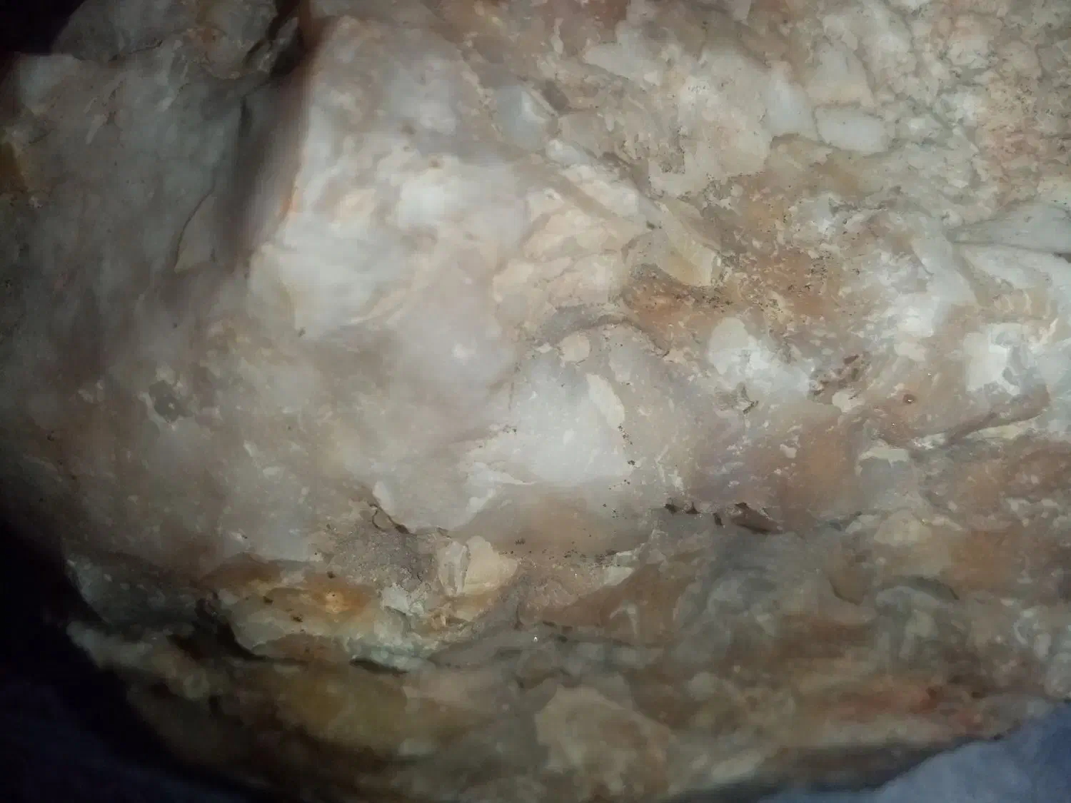 سنگ عقیق زیر خاکی سبلان وزن 2کیلو|کلکسیون اشیاء عتیقه|اردبیل, |دیوار