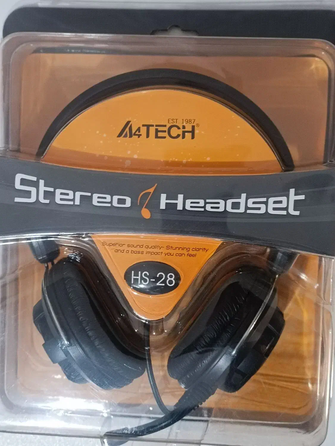 هدفون hs 28|قطعات و لوازم جانبی رایانه|قم, چهل درخت‎|دیوار