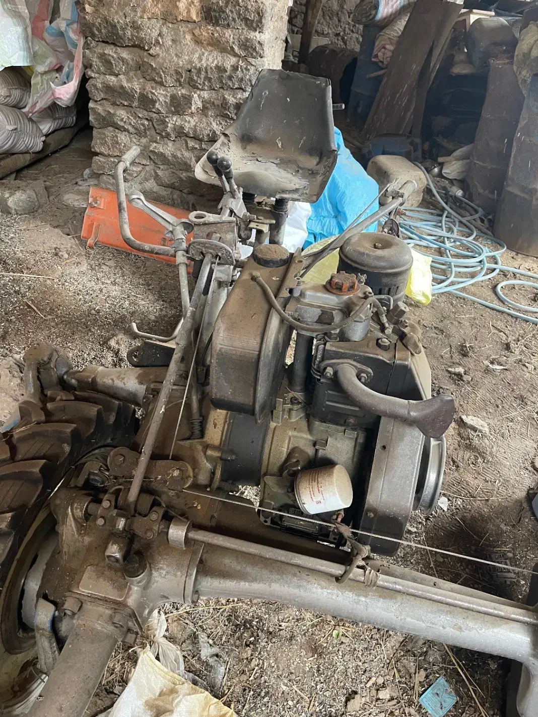 علفچین (دروگر یونجه و گندم)|خودرو سنگین|شوط, |دیوار