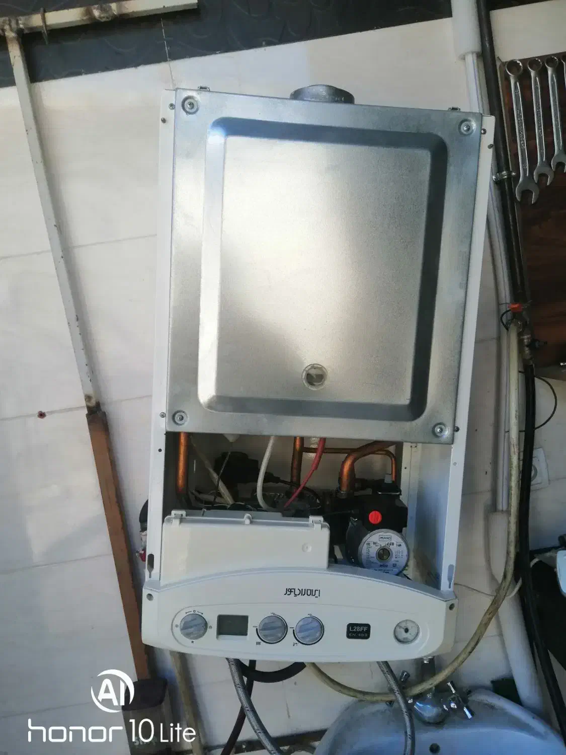 تعمیر و رفع ارور پکیج ابگرمکن|خدمات پیشه و مهارت|سنندج, |دیوار