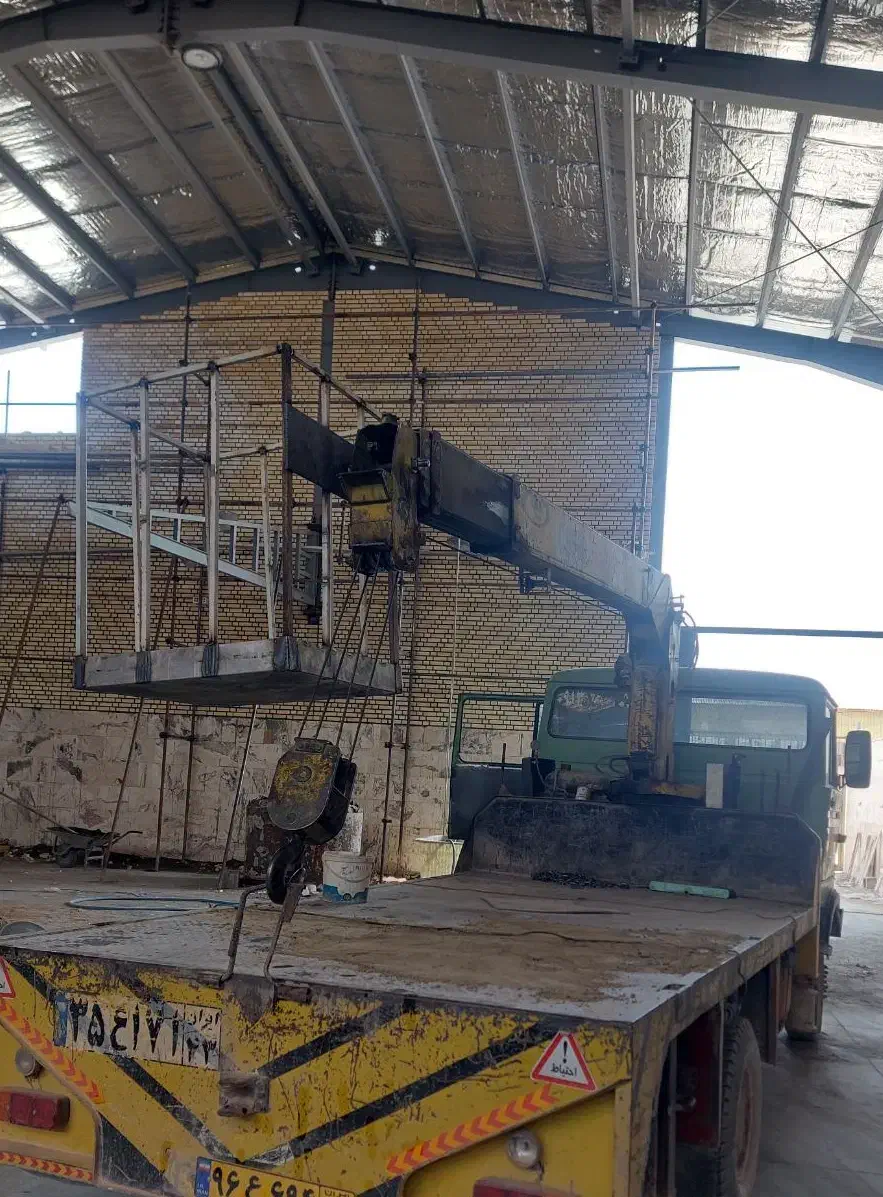 جرثقیل خاور کفی دار۳تن|خدمات حمل و نقل|برخوار, |دیوار