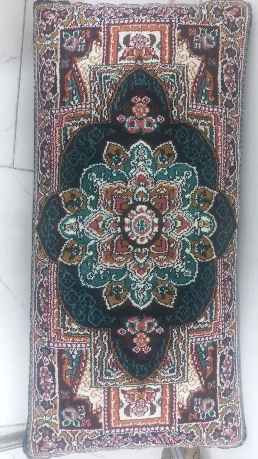 یک جفت پشتی نونو|پشتی|سبزوار, چهارراه فرودگاه|دیوار