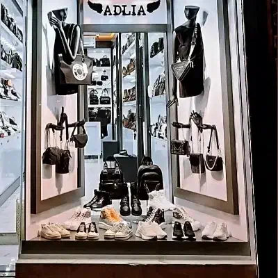 پایه کیف و کفش ، مانکن ، پرژکتور|فروشگاه و مغازه|ملایر, |دیوار