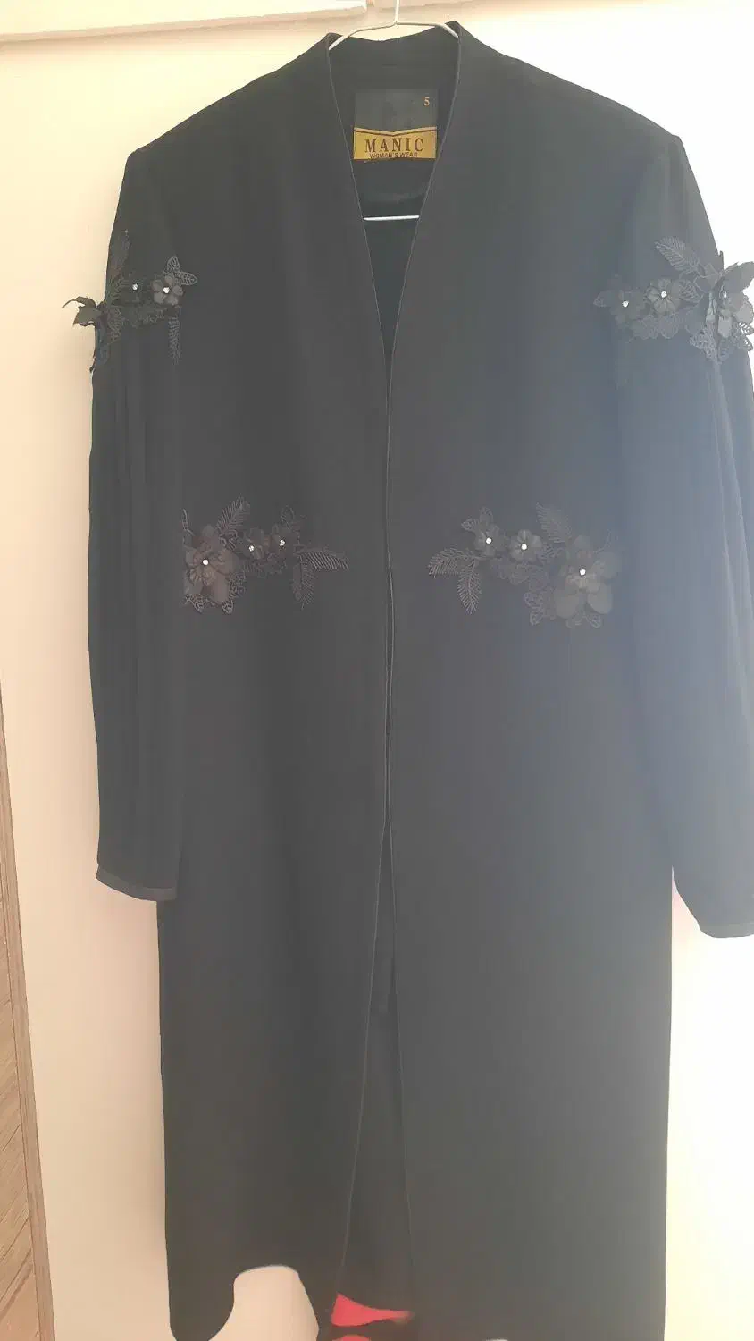 مانتومجلسی سایز۴۴ و۴۶میخوره|لباس|قزوین, |دیوار