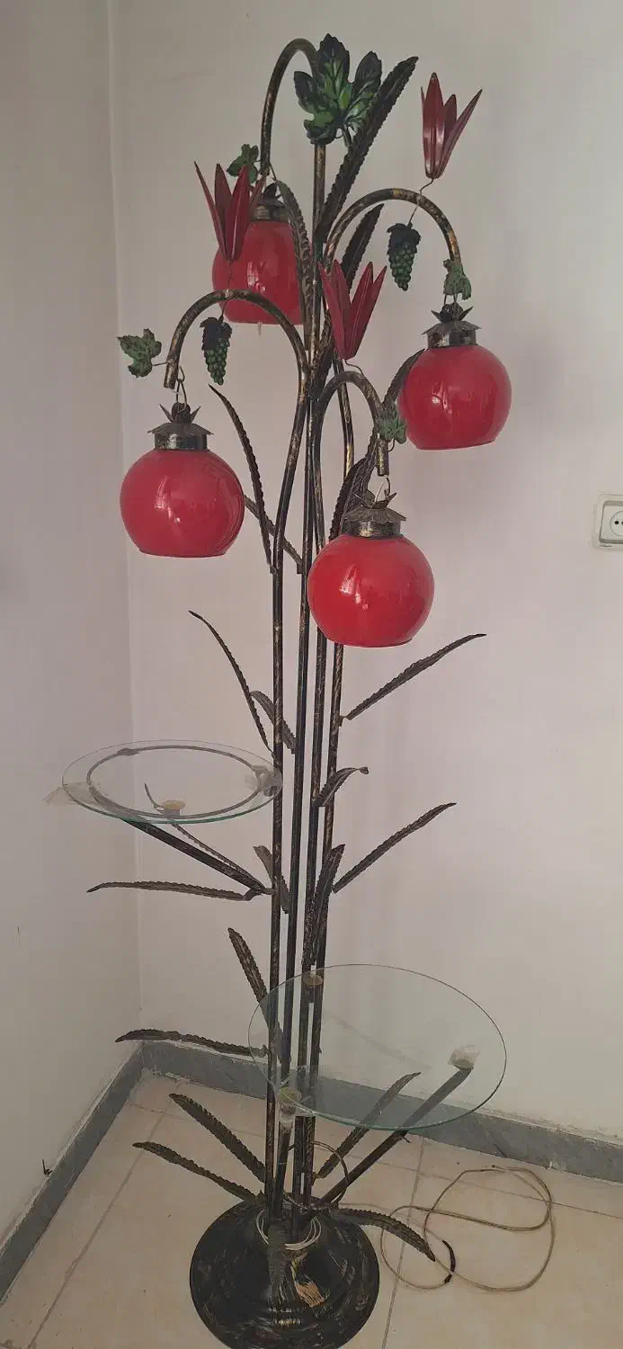 آباژور تمیز و نو|چراغ خواب و آباژور|قدس, شهر‌قدس|دیوار