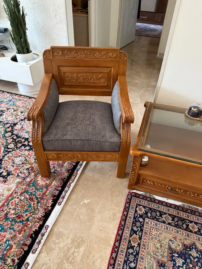 مبل ۷ نفره با ناهار خوری ۶ نفره تمام چوب راش|مبلمان خانگی و میز عسلی|تهران, قیطریه|دیوار