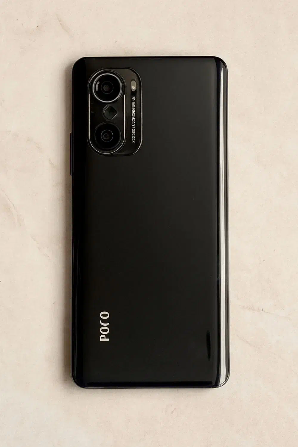 گوشی پوکوF3 تمیز|موبایل|صدرا-فارس, فاز ۱|دیوار