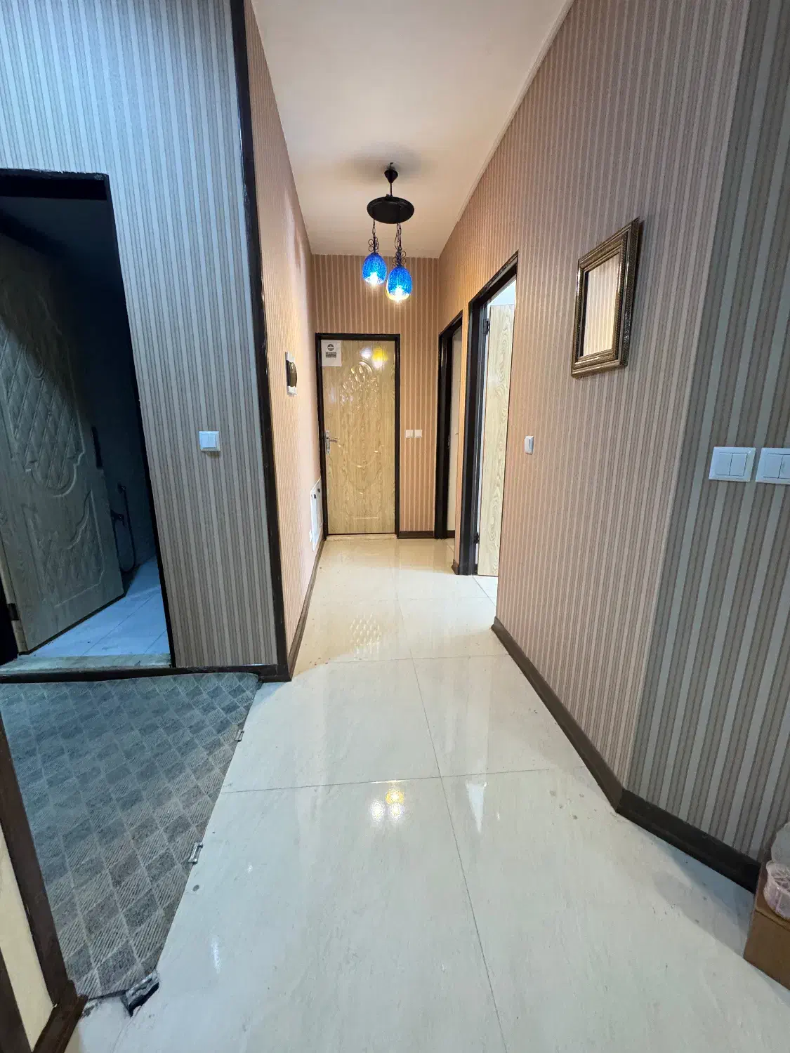 آپارتمان گودال چشمه پارکینگ اختصاصی|فروش آپارتمان|شهرکرد, |دیوار