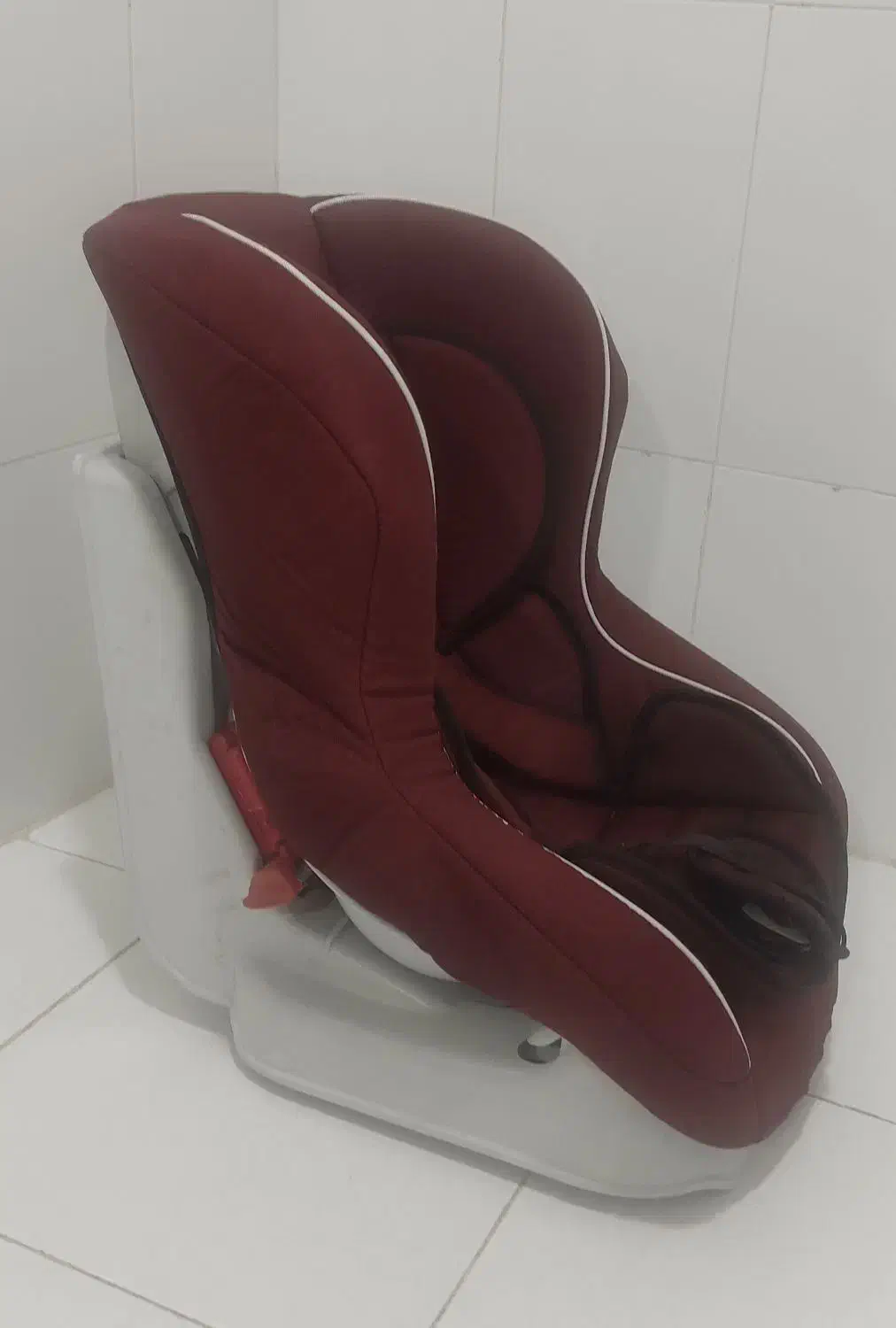 صندلی ماشین|تخت و صندلی بچه|مهاباد (آذربایجان غربی), |دیوار