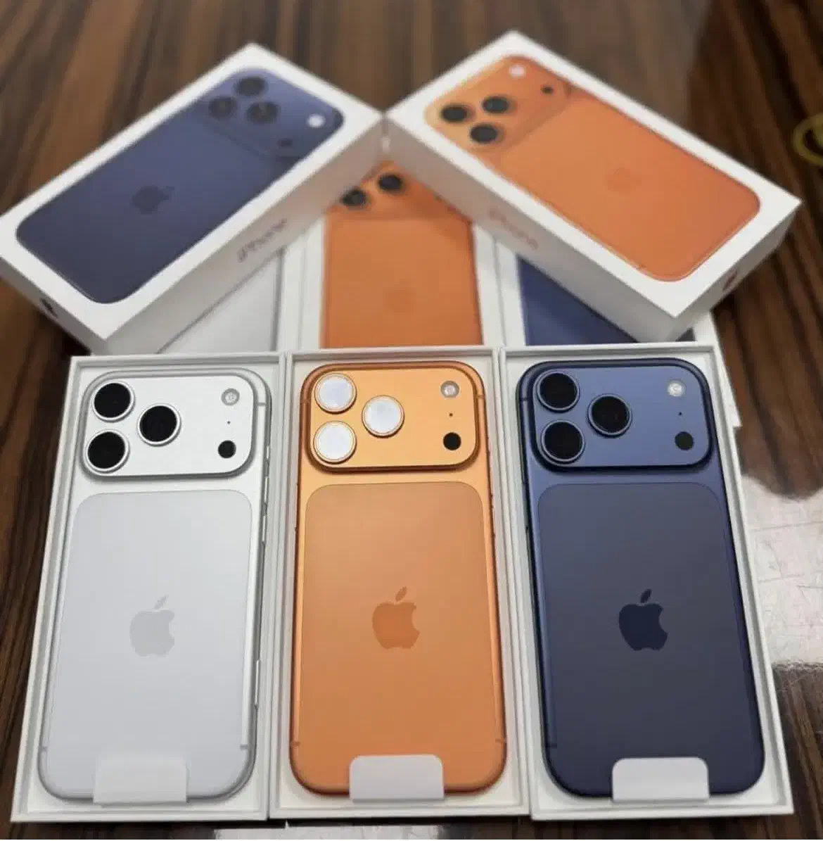 ایفون۱۷پرومکس طرح اصلی|موبایل|تهران, تجریش|دیوار