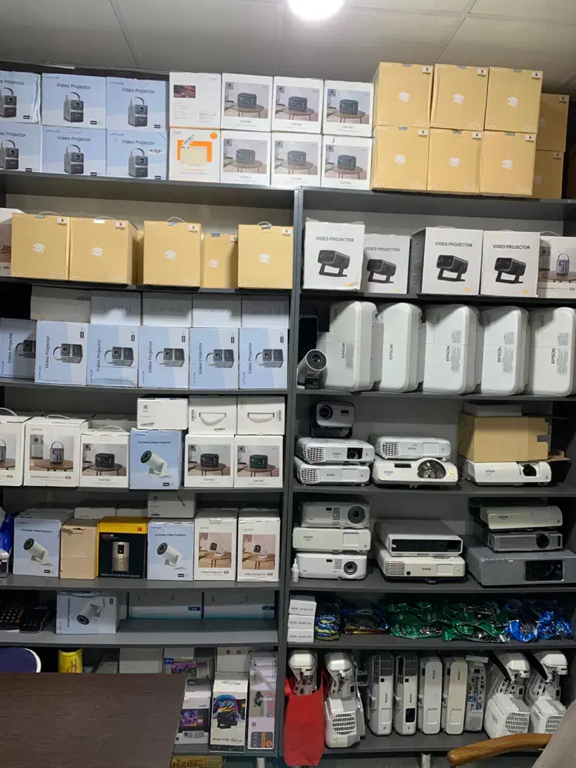 ویدیو پروژکتور panasonic/nec/sony با گارانتی|تلویزیون و پروژکتور|تهران, نارمک|دیوار