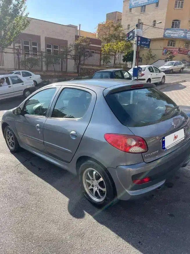 ۲۰۷مدل ۸۹تمیز بدون رنگ فابریک دارای سیستم صوتی|خودرو سواری و وانت|تبریز, |دیوار