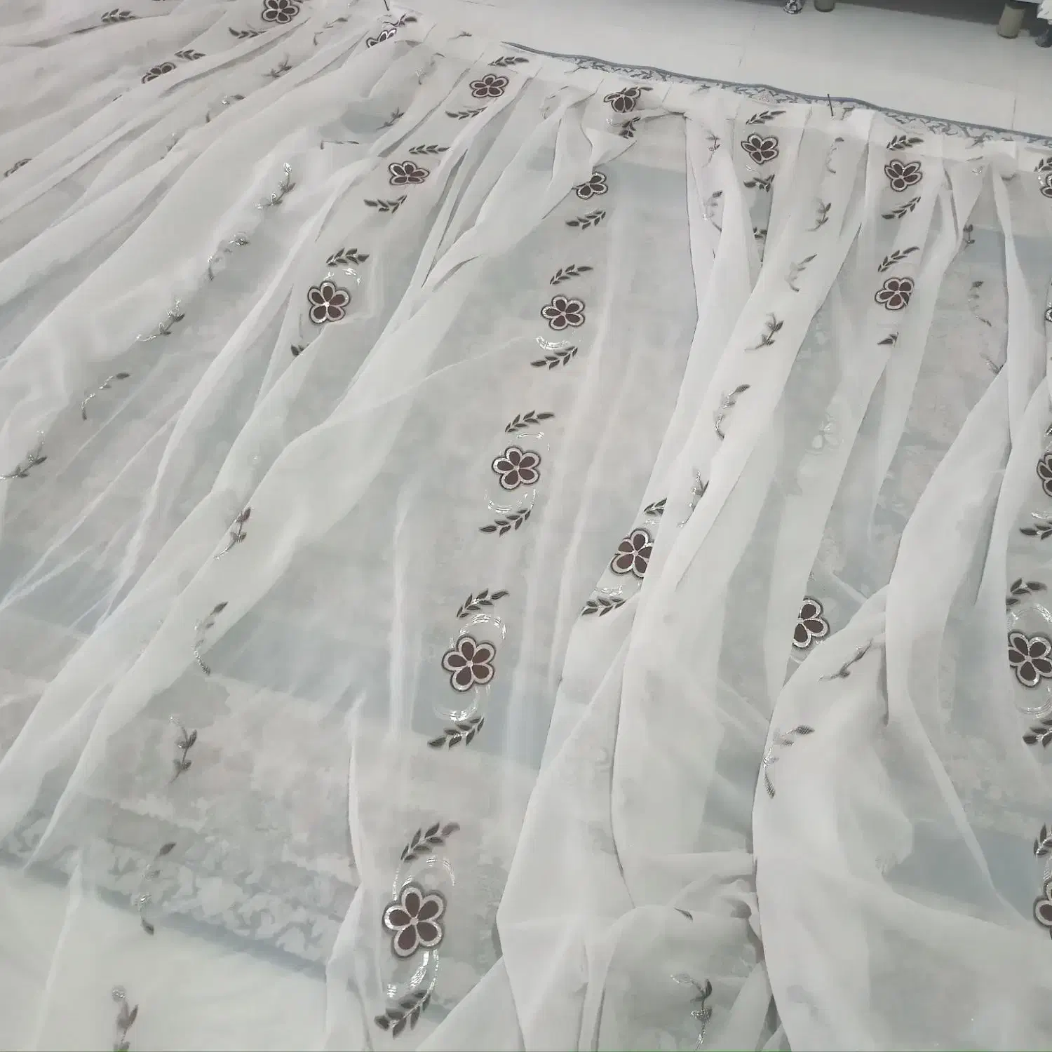 پرده درجه یک ۳ در۴|پرده، رانر، رومیزی|الشتر, |دیوار