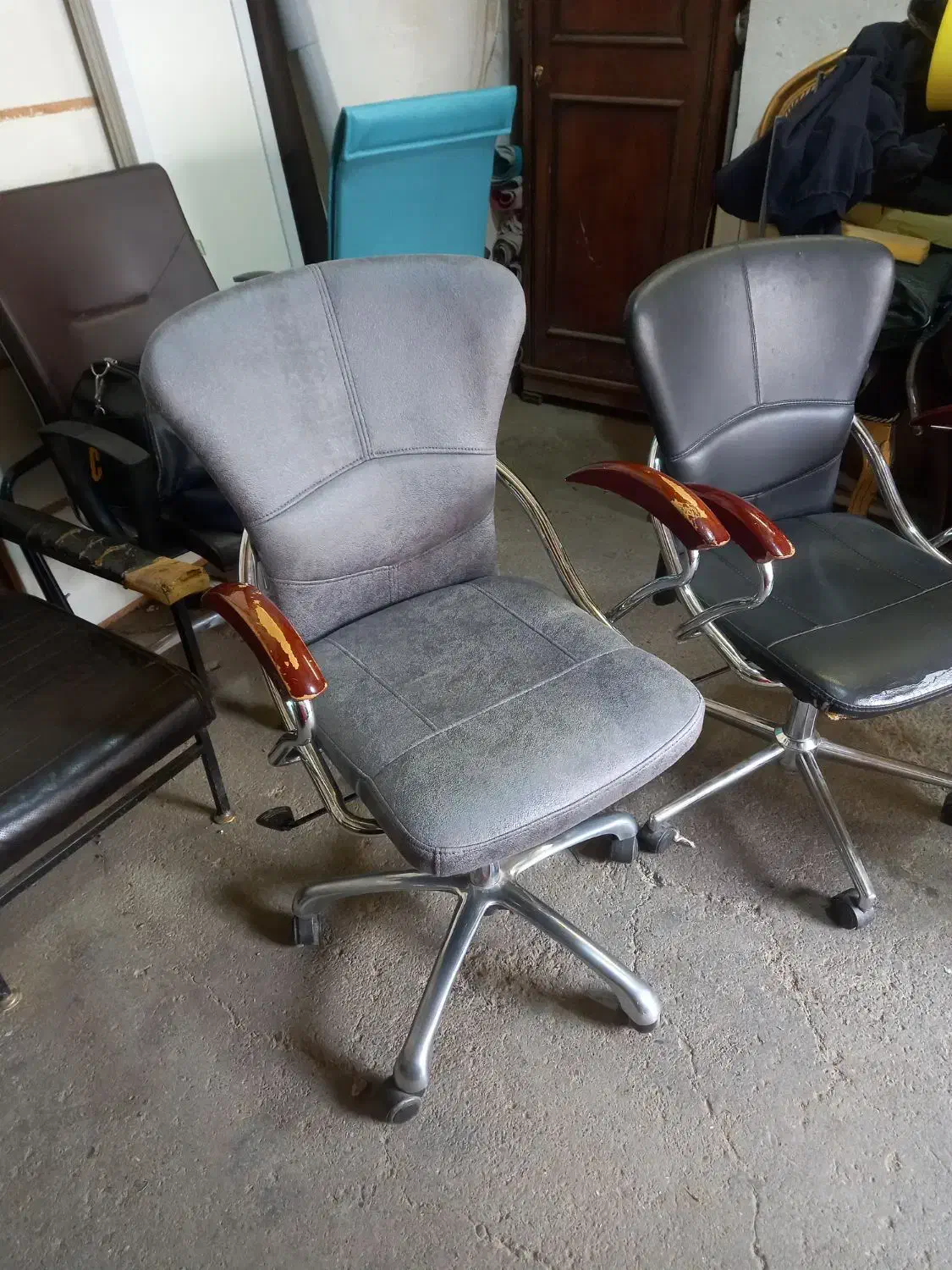 صندلی وارداتی|مبلمان اداری|اصفهان, چرخاب|دیوار