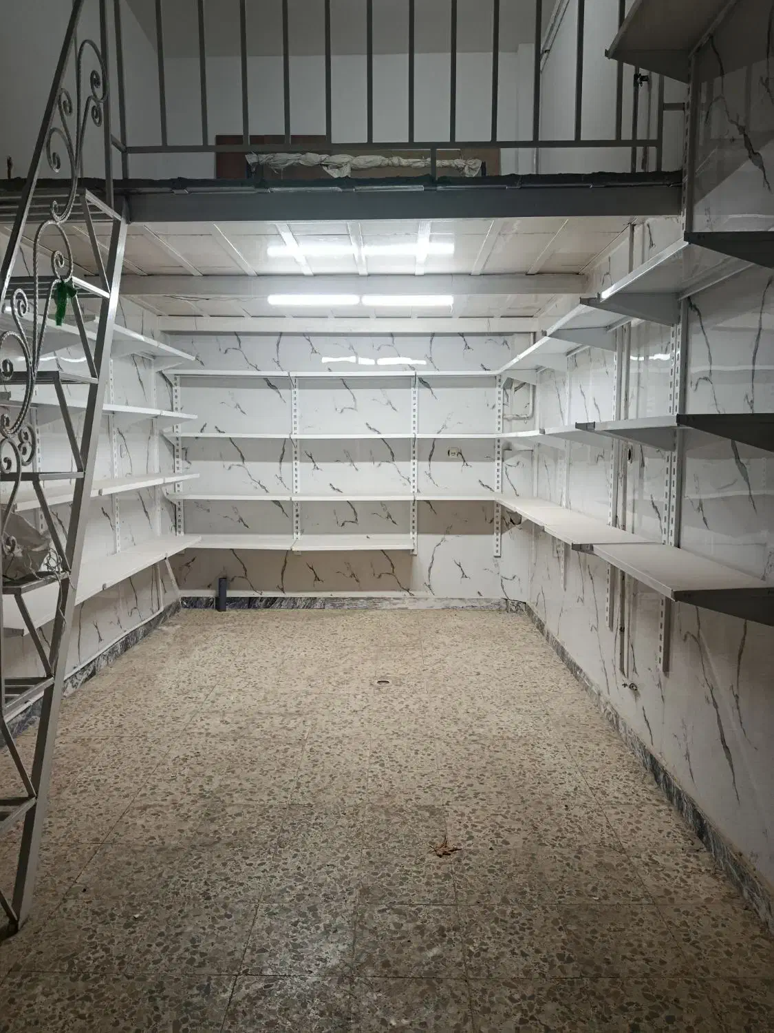 قفسه مغازه|فروشگاه و مغازه|میاندوآب, |دیوار