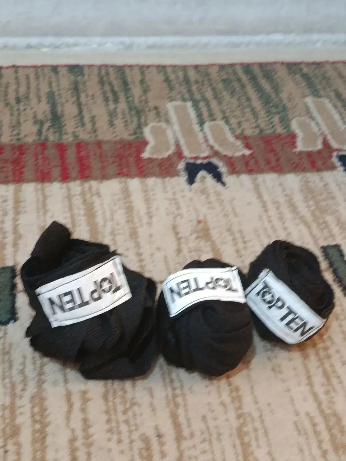 یک عدد چیک استار ۳ عدد بند بوکس یک عدد چتر سرعت|تجهیزات ورزشی|صدرا-فارس, فاز ۲|دیوار